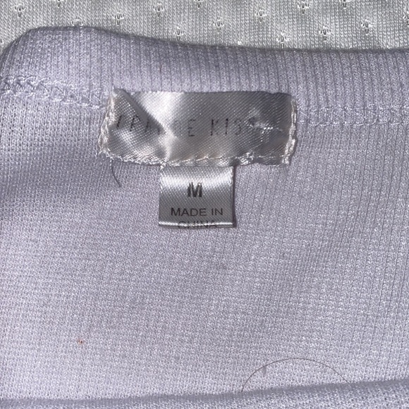 White fitted tee - Picture 2 of 3